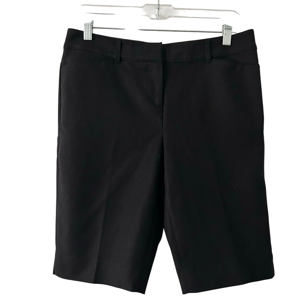 5/$25 White House Black Market Women's Black Flat Front Bermuda Shorts Size 4